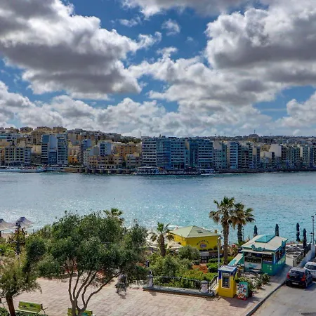 公寓 Tower Road - Top Floor - Sea Front - Spectacular Views